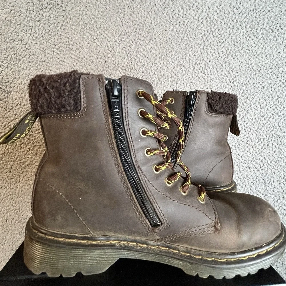 Dr. Martens 1460 J Boots Youth Kids Size 3 Brown Boots w/ Zipper